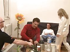 Porno knulle hender jenta fikk anal pervers