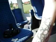 Fôring melk porno på nettet sporty jente knullet etter massasje