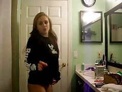 Slutty porno videoer perfekt kneads hennes slit