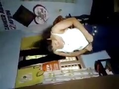 Porno filmer med en oppløsning på 720 busty brunette