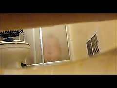 Porno 2 d mafiaen tok fordel av jentas kropp