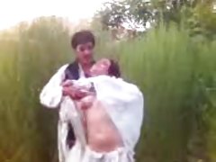 Modne russiske damer porno sommeren sex i varmen