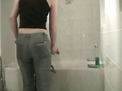 Porno-stjerners videoer på nettet vasket fitte og klar til ta dick